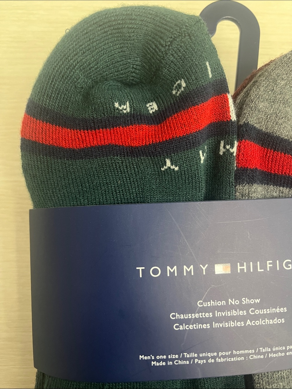 Tommy Hilfiger Men's Cushion No Show  Athletic Socks - Green, Gray & Red Stripe - Picture 4 of 8